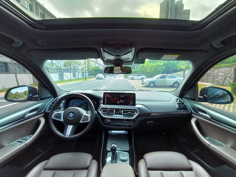 BMW X3 2021 #2 BMW X3 2021 car image #2
