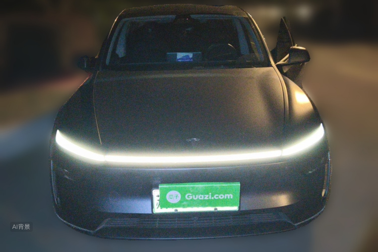 Tesla Model Y 2025 #3 Tesla Model Y 2025 car image #3