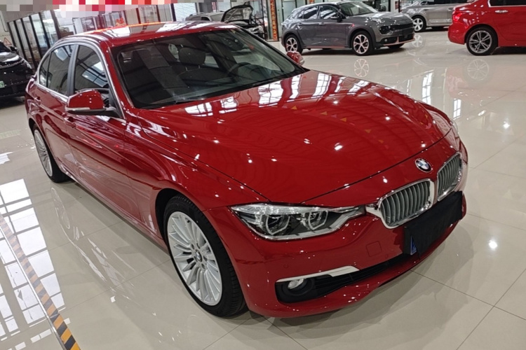 BMW 3 Series 2018 car image #4