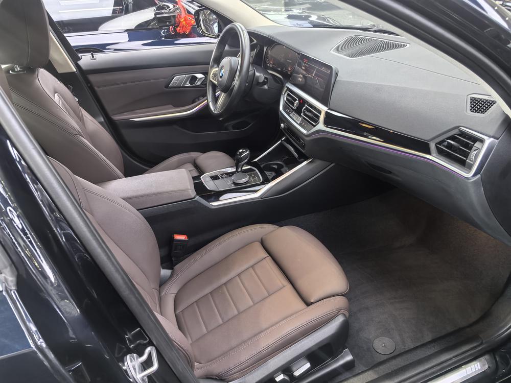 BMW 3 Series 2021 #8 BMW 3 Series 2021 car image #8