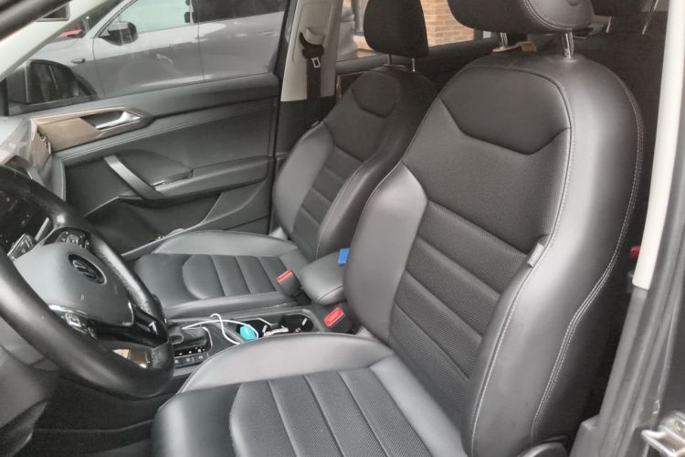 Volkswagen Tharu 2021 car image #19