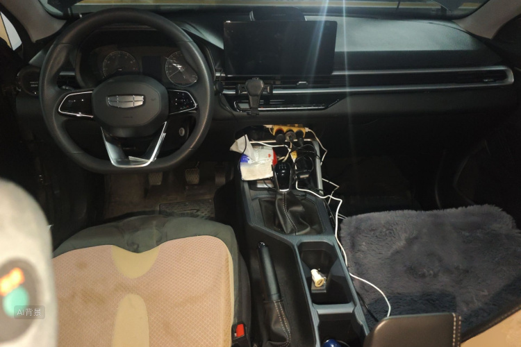 GEELY Emgrand 2025 immagine di auto #11