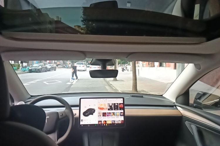 Tesla Model Y 2021 #16 Tesla Model Y 2021 immagine di auto #16