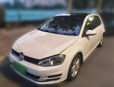 Volkswagen Golf 2015 car image 