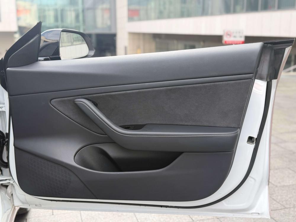 Tesla Model 3 (Imported) 2019 #13 Tesla Model 3 (Imported) 2019 car image #13