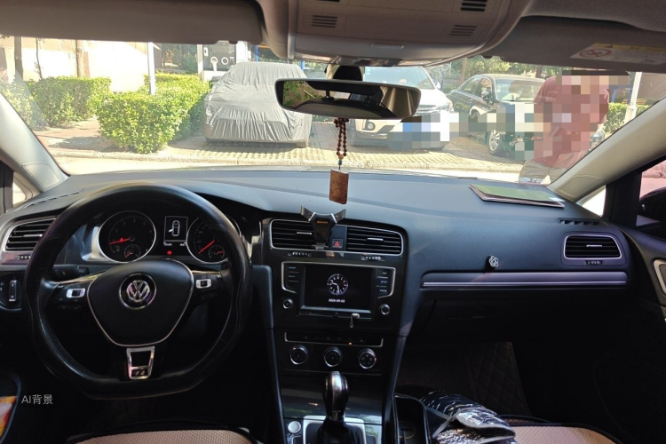Volkswagen Golf 2017 car image #11