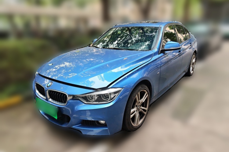 BMW 3 Series 2018 car image #2