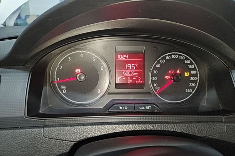 Volkswagen Santana 2019 #16 Volkswagen Santana 2019 car image #16