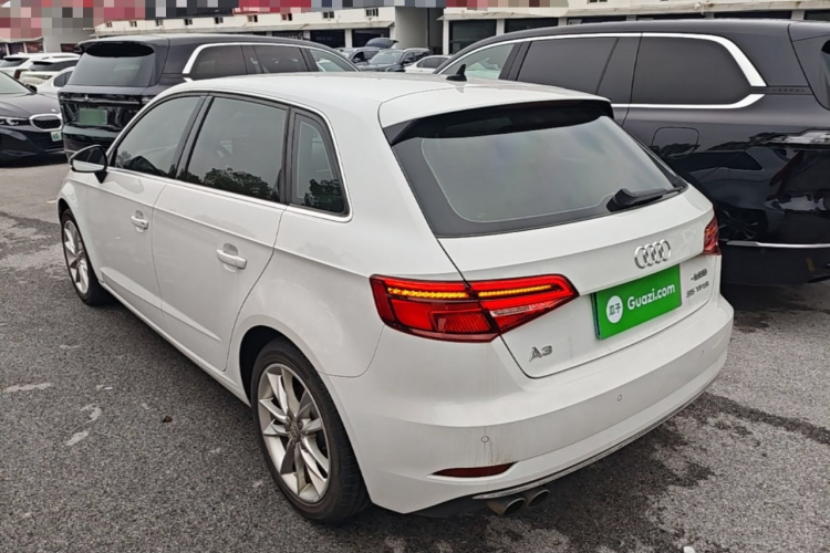 Audi A3 2019 изображение автомобиля #5