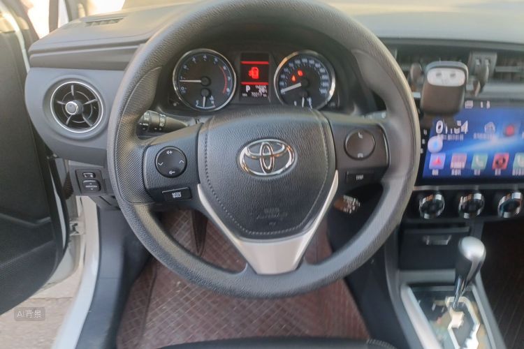 Toyota Corolla 2018 car image #12