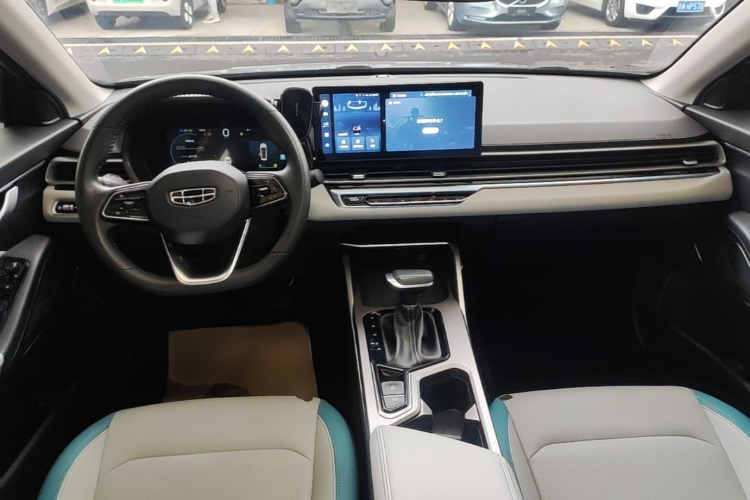 GEELY Emgrand 2023 car image #10