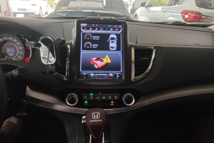 Honda CR-V 2017 #17 Honda CR-V 2017 car image #17