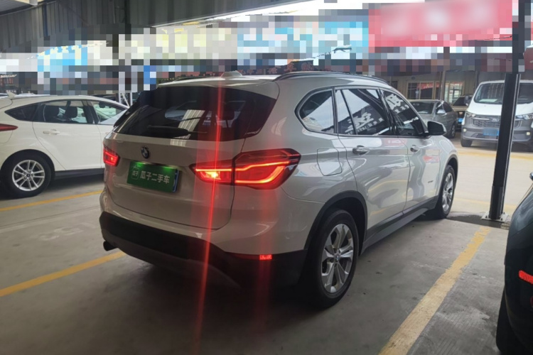 BMW X1 2017 #7 BMW X1 2017 car image #7