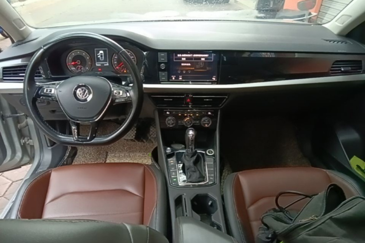 Volkswagen Lavida 2019 #10 Volkswagen Lavida 2019 car image #10