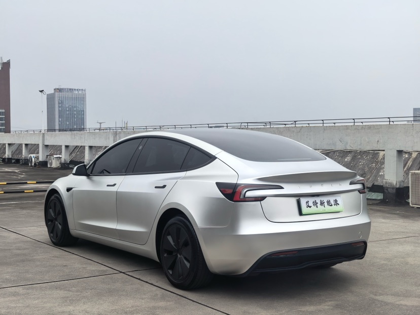 Tesla Model 3 2024 #4 Tesla Model 3 2024 car image #4