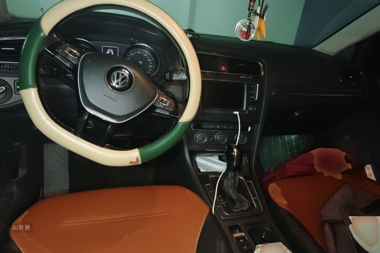 Volkswagen Golf 2017 car image #11
