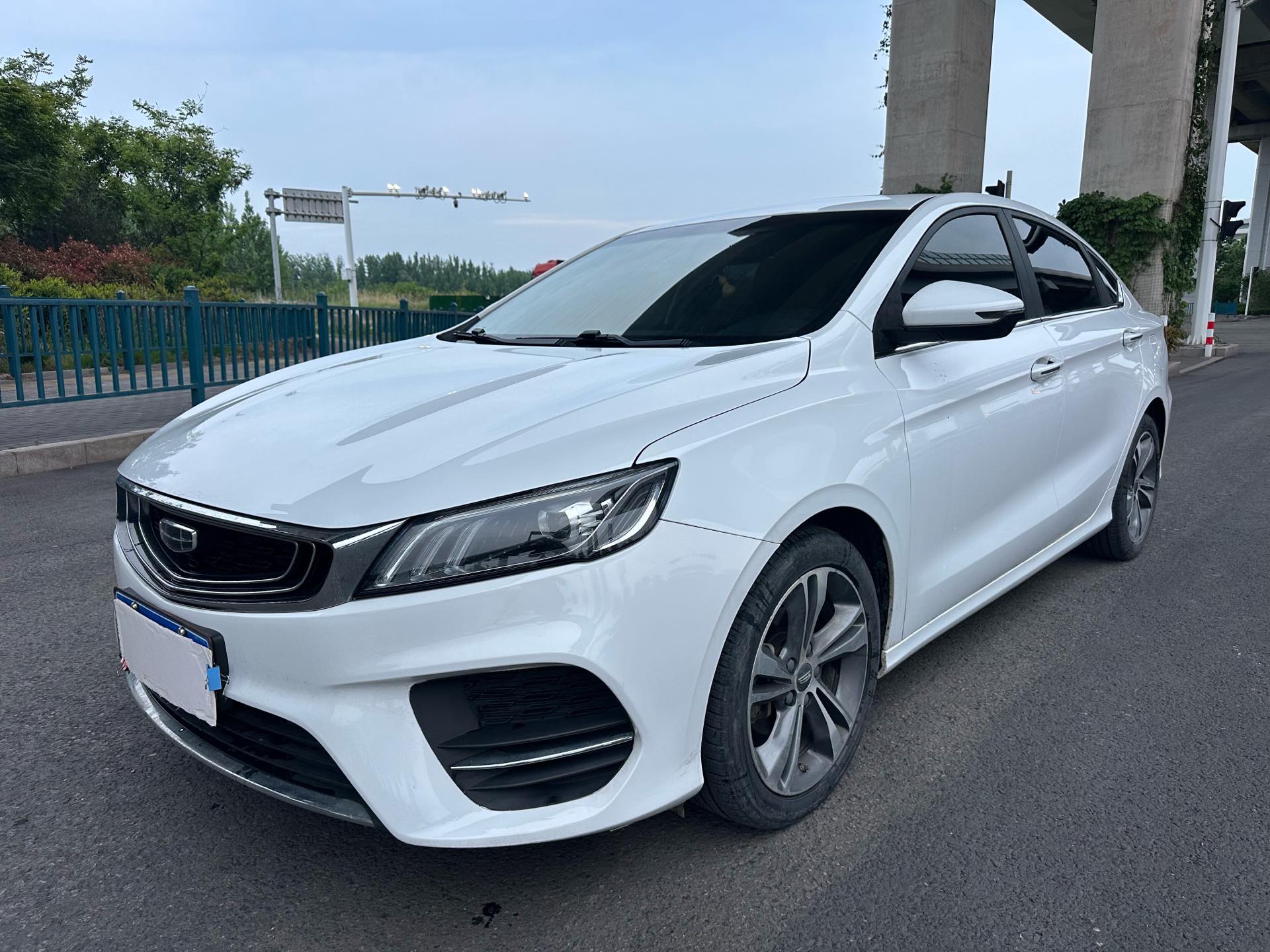 GEELY Binray 2020 GEELY Binray 2020 car image