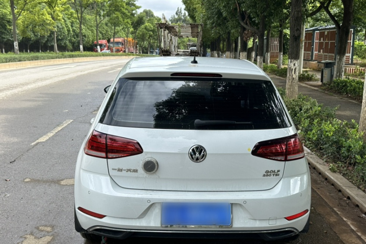 Volkswagen Golf 2020 #7 Volkswagen Golf 2020 car image #7