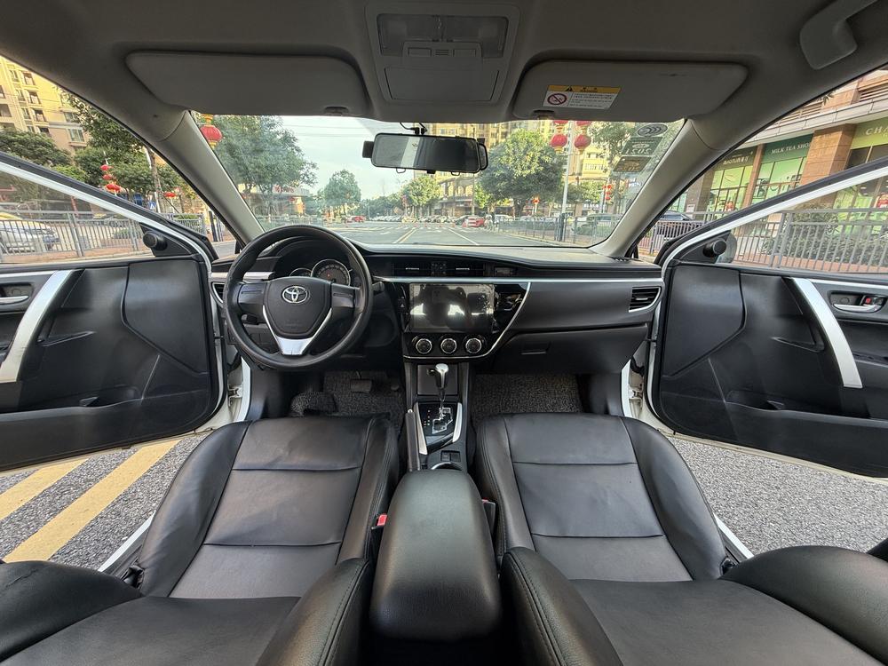 Toyota Corolla 2017 car image #11