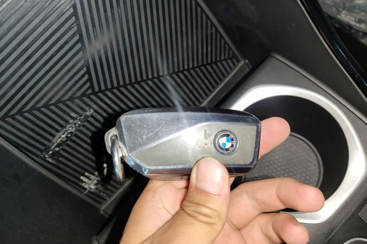 BMW X1 2023 car image #9