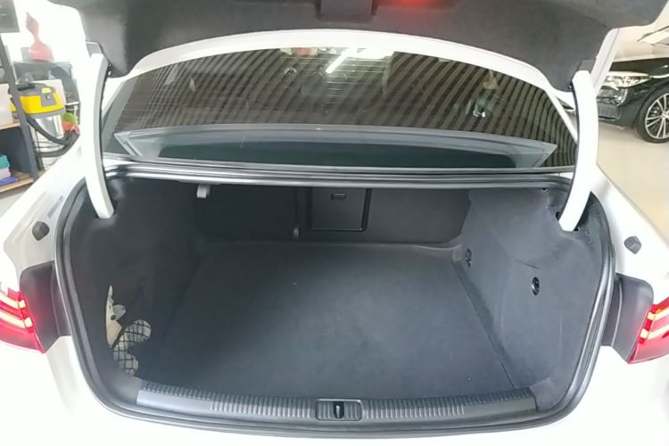 Audi A3 2019 immagine di auto #19