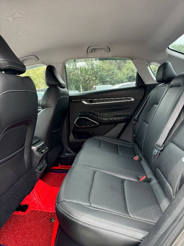 GEELY Emgrand 2024 car image #8