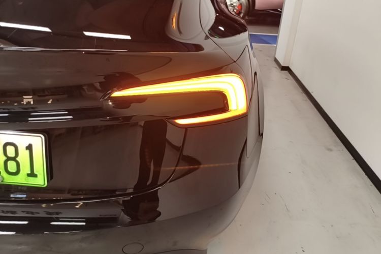 Tesla Model 3 2024 #8 Tesla Model 3 2024 car image #8