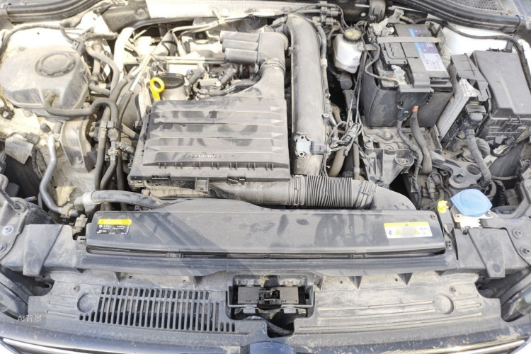 Volkswagen Golf 2020 car image #22