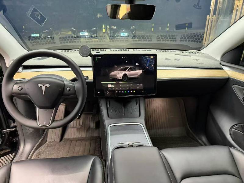 Tesla Model Y 2022 #6 Tesla Model Y 2022 صورة سيارة #6