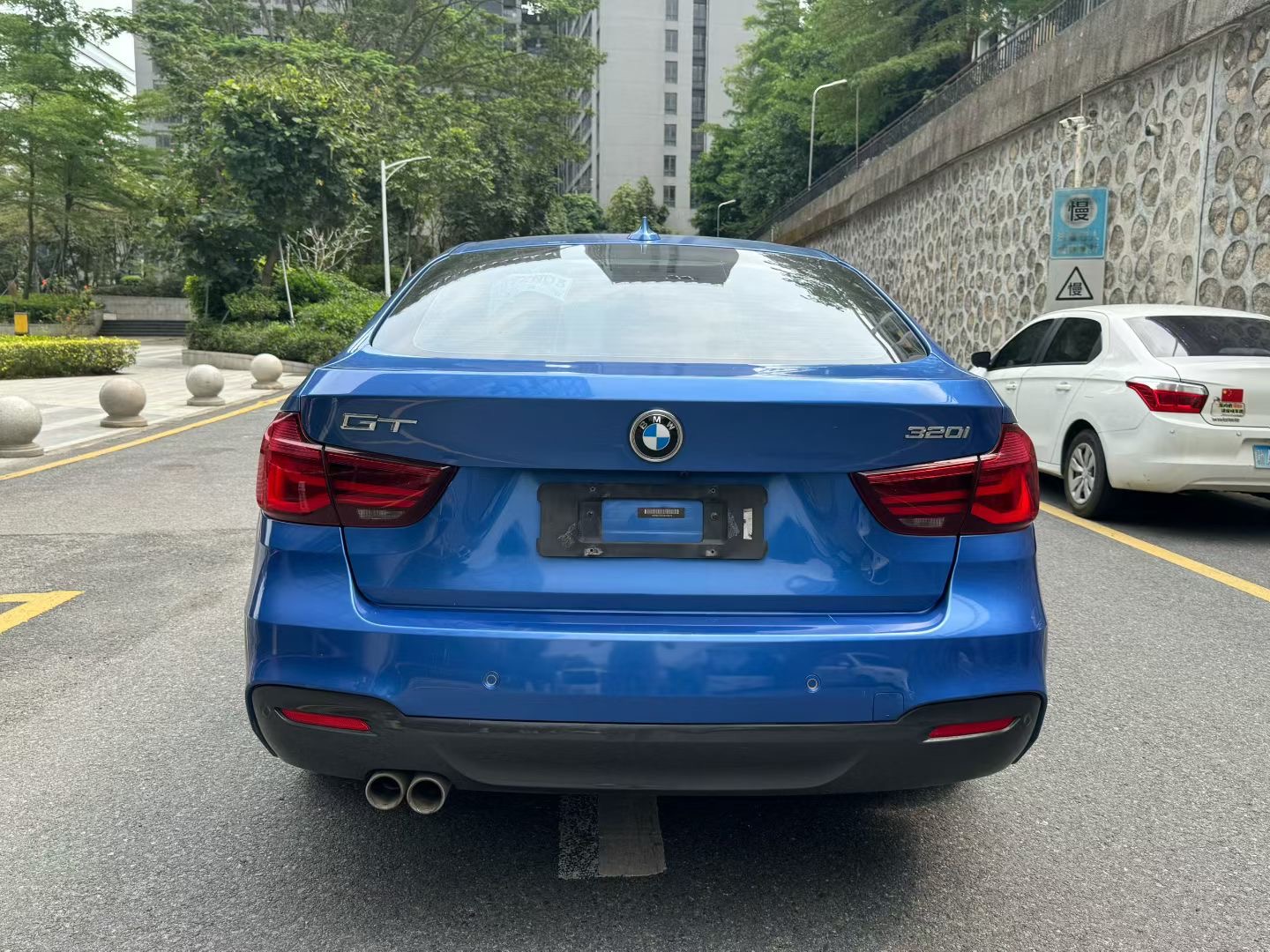 BMW 3 Series GT 2020 #9 BMW 3 Series GT 2020 car image #9