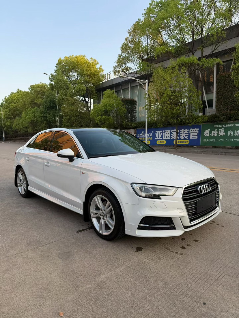 Audi A3 2019 #2 Audi A3 2019 car image #2