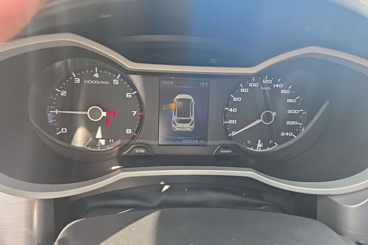 GEELY Emgrand GS 2019 car image #8
