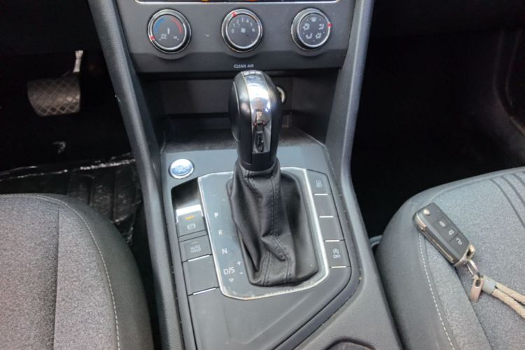 Volkswagen Tharu 2020 car image #14