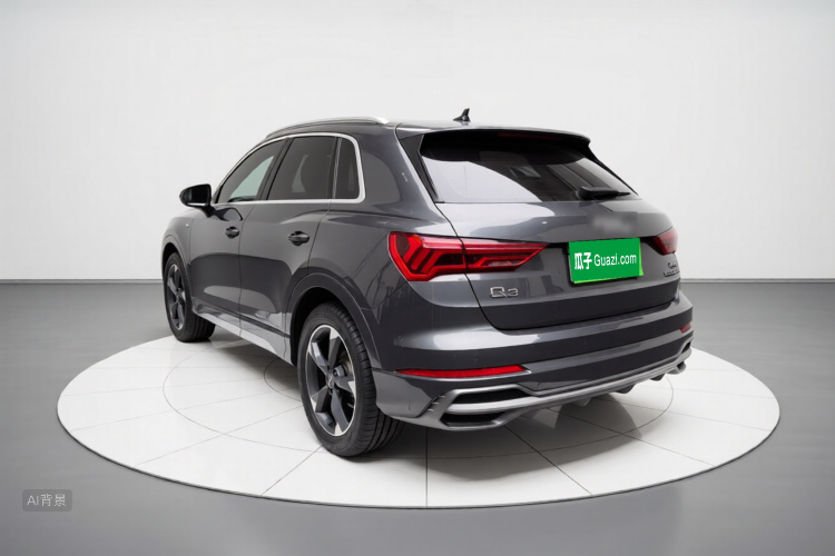 Audi Q3 2020 car image #5