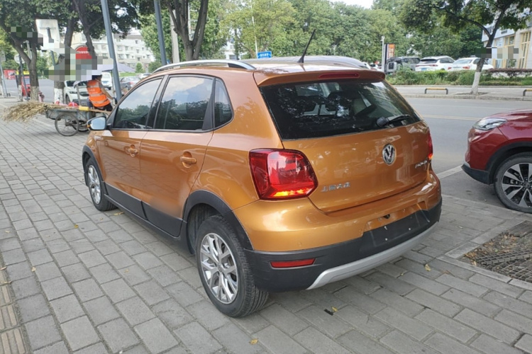 Volkswagen Polo 2015 #5 Volkswagen Polo 2015 car image #5