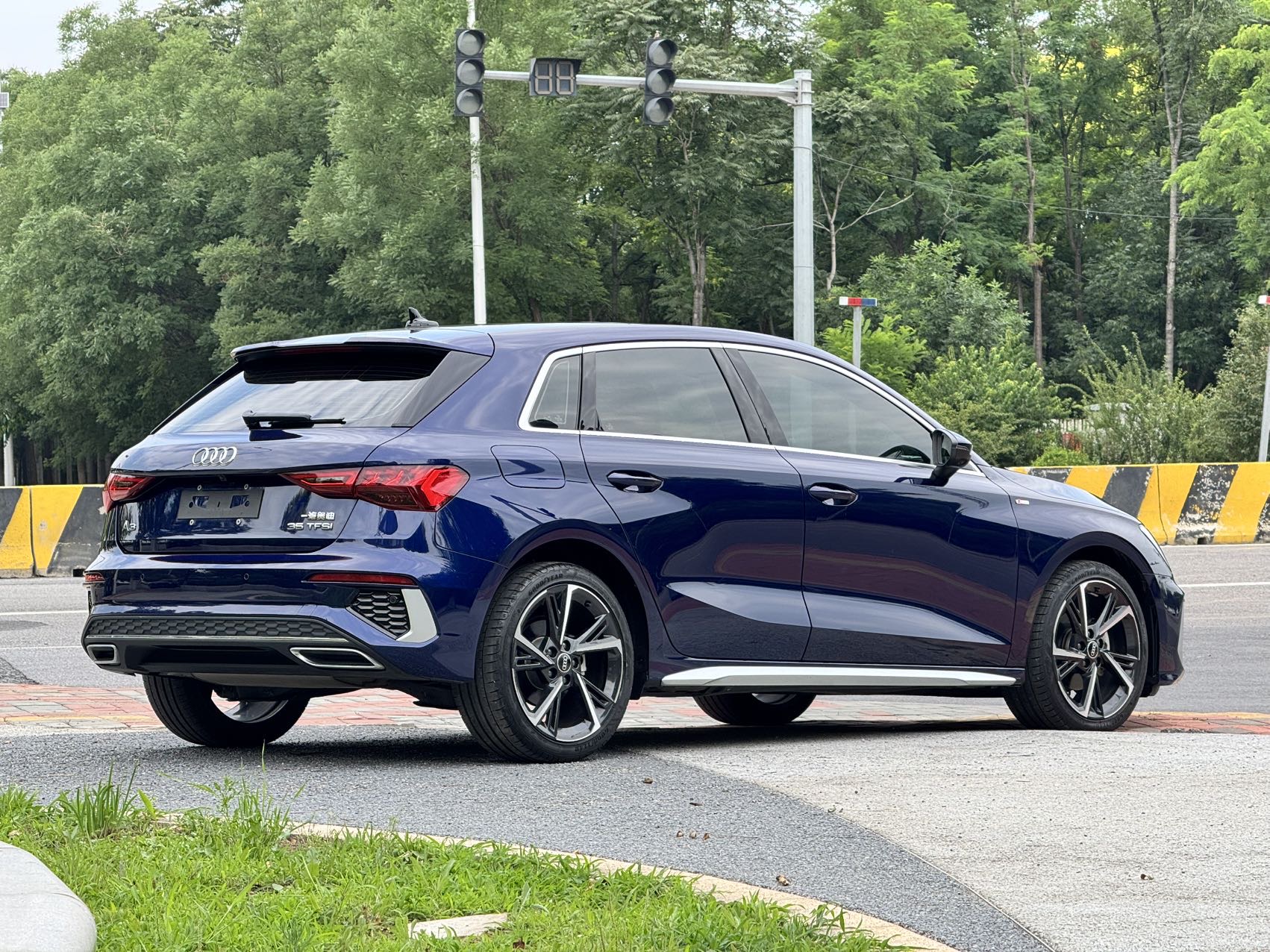 Audi A3 2022 car image #5
