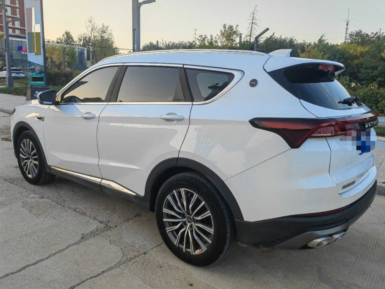 Jetour X70 PLUS 2024 car image #6