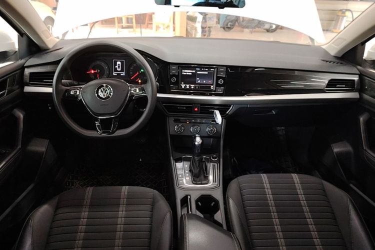 Volkswagen Lavida 2021 #10 Volkswagen Lavida 2021 car image #10