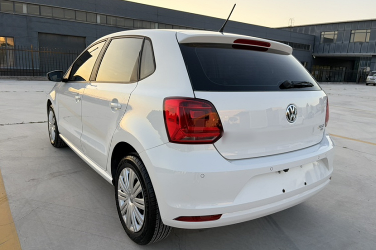 Volkswagen Polo 2017 #7 Volkswagen Polo 2017 car image #7