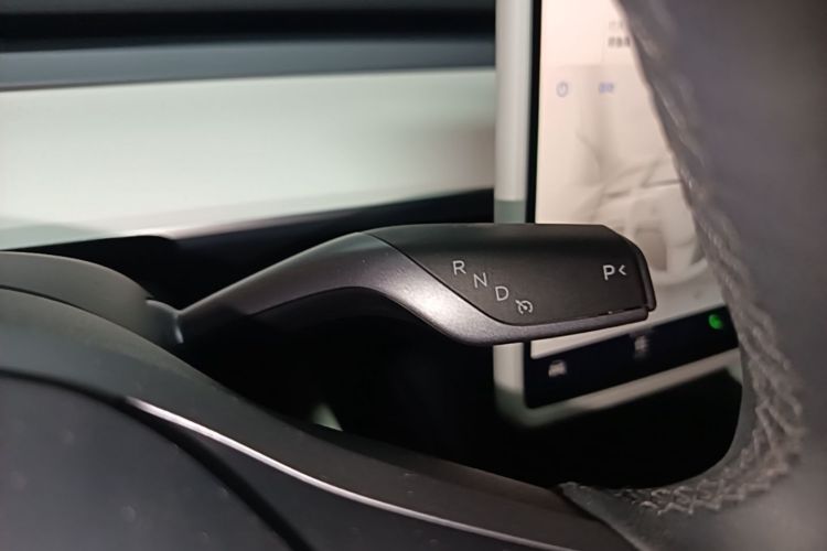 Tesla Model 3 2023 #18 Tesla Model 3 2023 car image #18