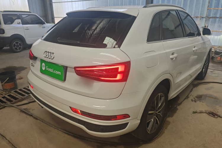 Audi Q3 2019 #7 Audi Q3 2019 car image #7