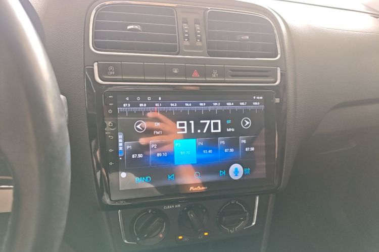 Volkswagen Polo 2019 #13 Volkswagen Polo 2019 car image #13