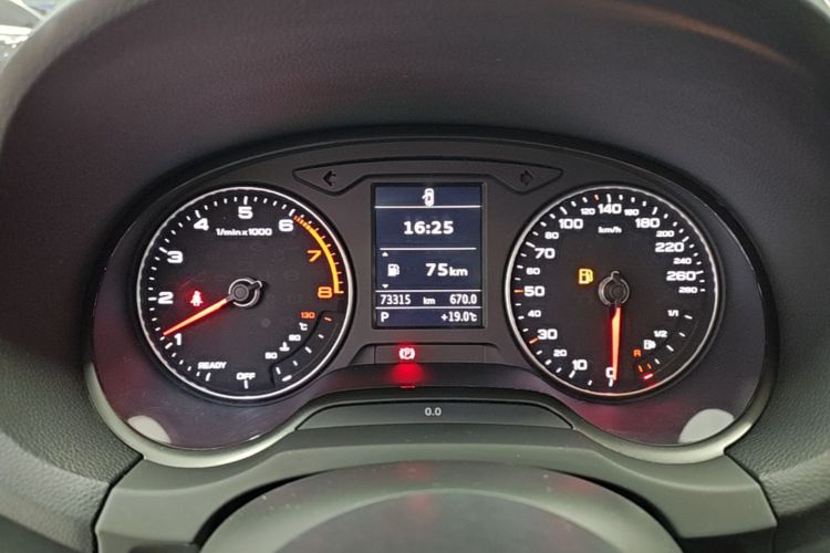 Audi A3 2020 car image #12