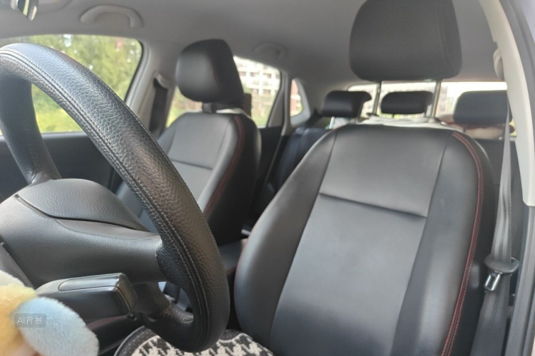 Volkswagen Polo 2018 car image #17