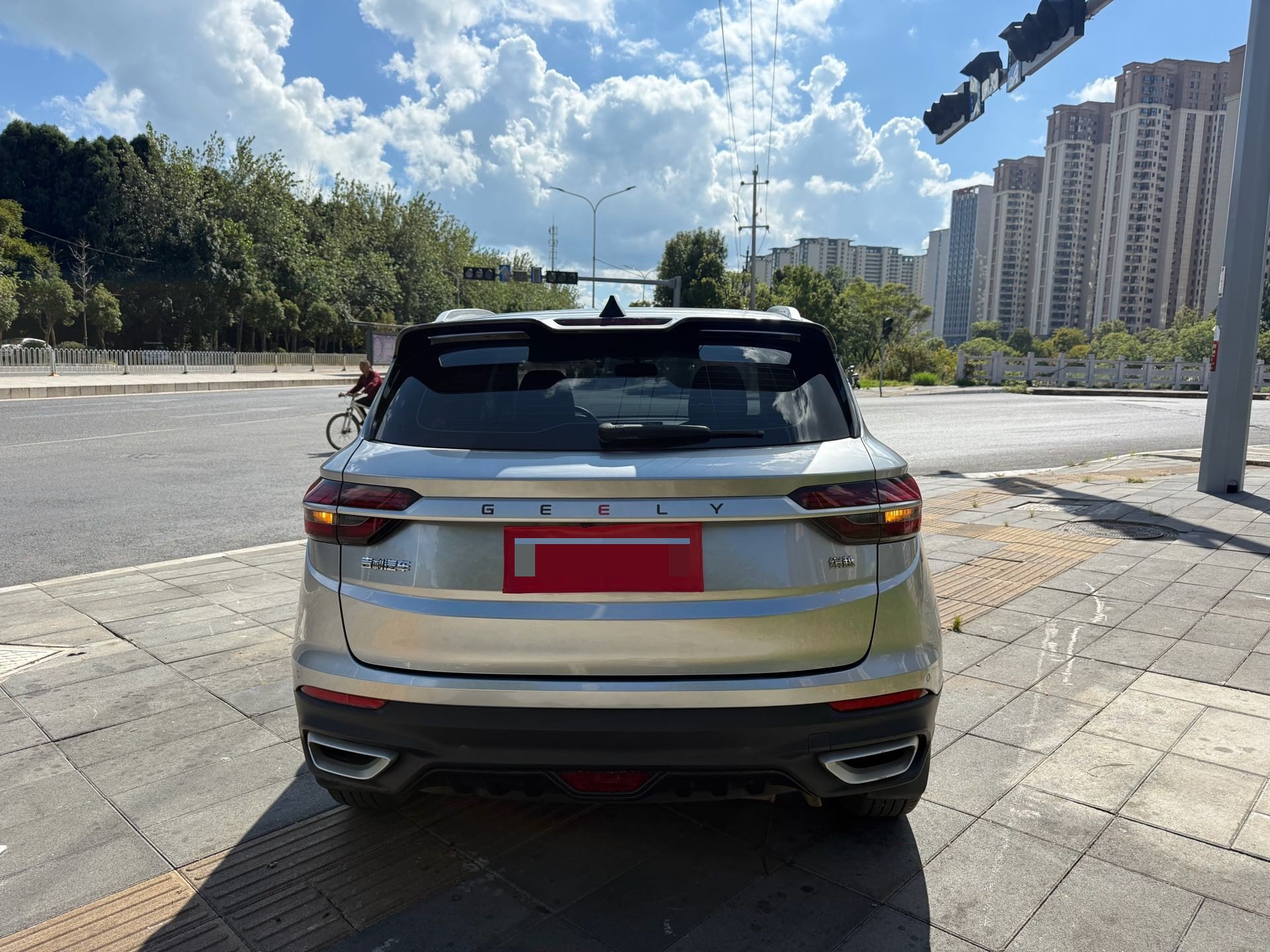 GEELY Coolray 2021 car image #8