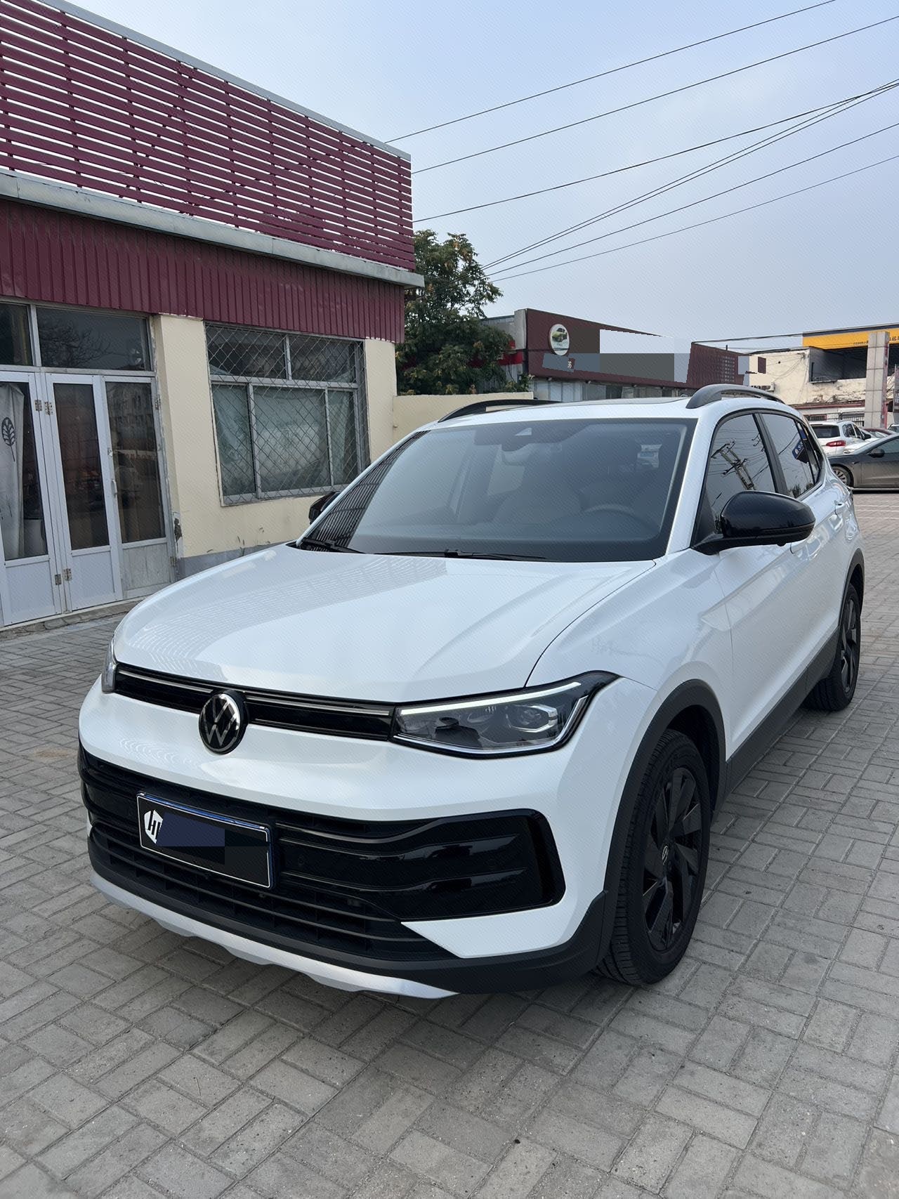 Volkswagen Tharu 2025 car image 