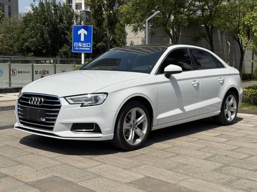Audi A3 2020 car image 