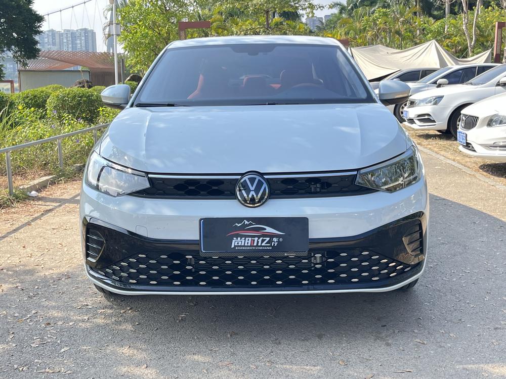 Volkswagen Lavida 2026 #2 Volkswagen Lavida 2026 car image #2
