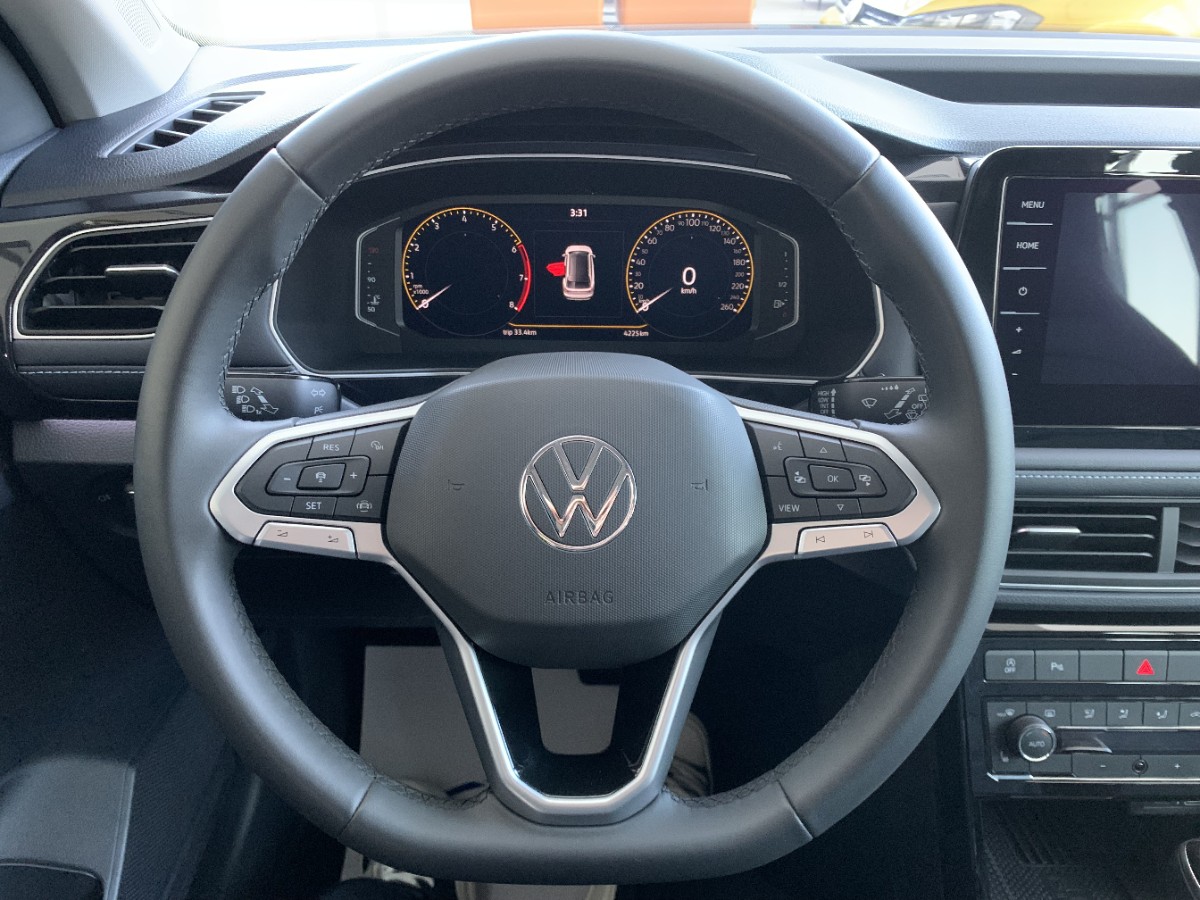 Volkswagen Tharu 2024 car image #2