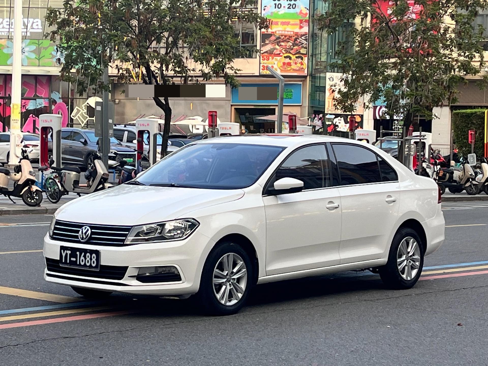 Volkswagen Santana 2017 car image 
